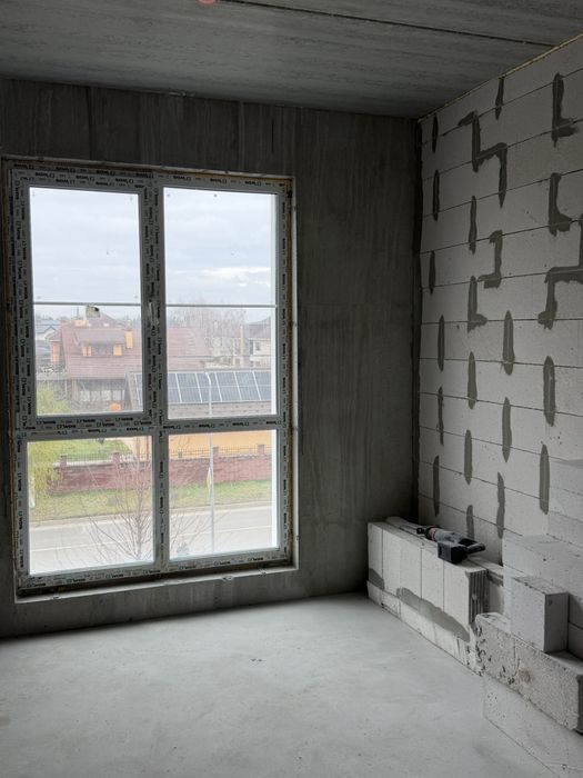 Продаж 2к квартири з терасою