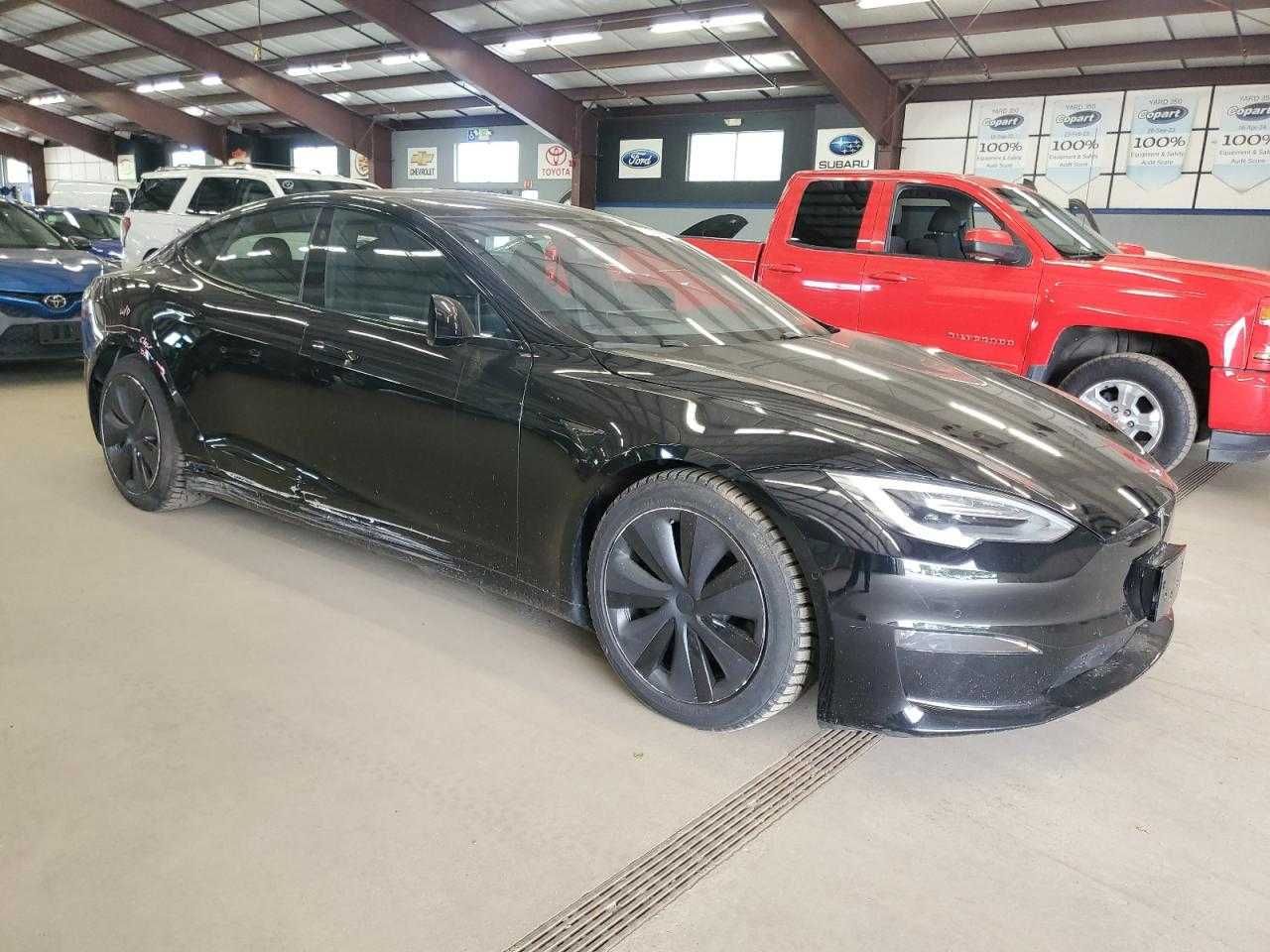 Tesla Model  S 2022 -