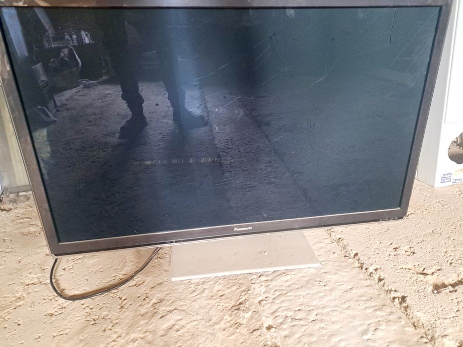 Телевізор на запчастини