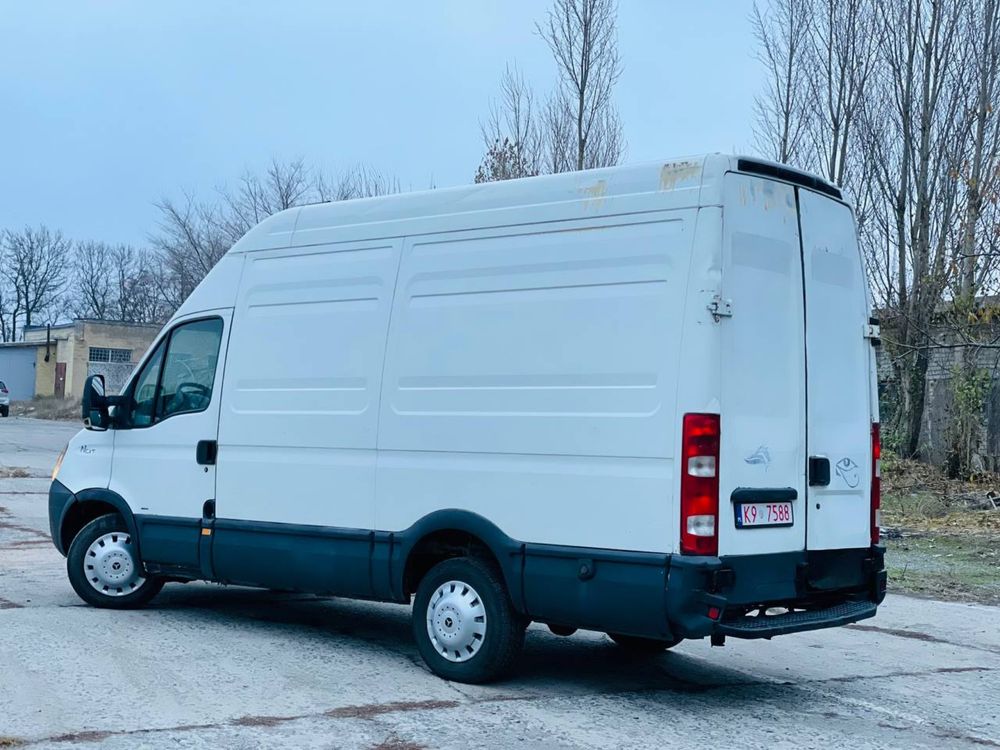 Продам IVEKO Daily 2.3 TDI в хорошем состоянии Срочно торг