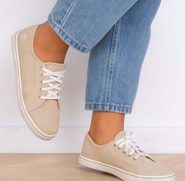 Sprzedam buty damskie sportowe trampki beżowe timberland skape park ro