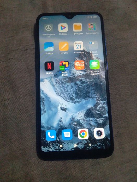 Телефон Redmi 8a пам'ять 2/ 32 ГБ