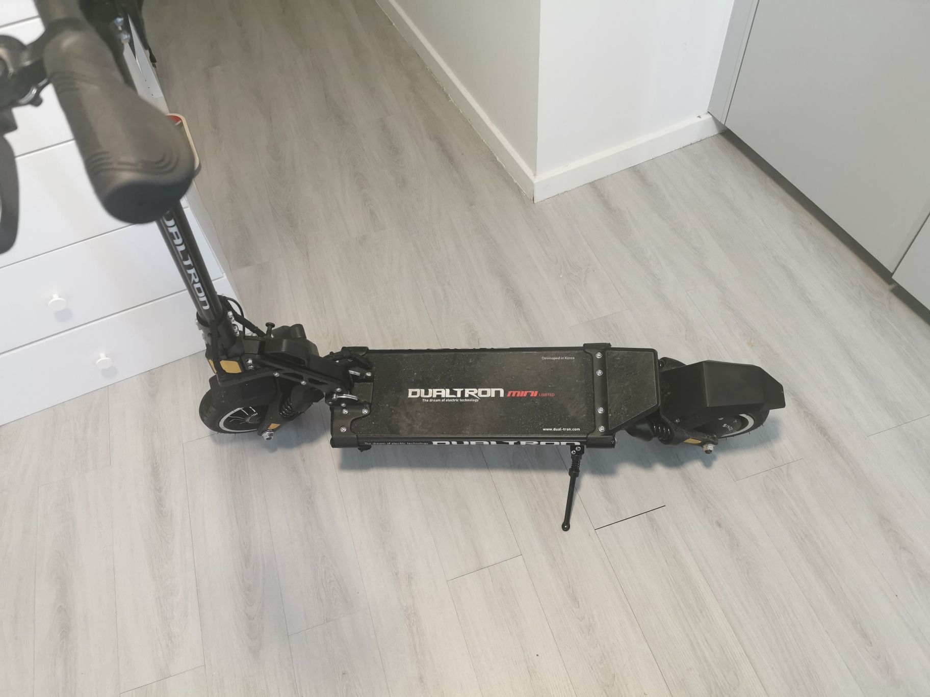Dualtron mini escooter