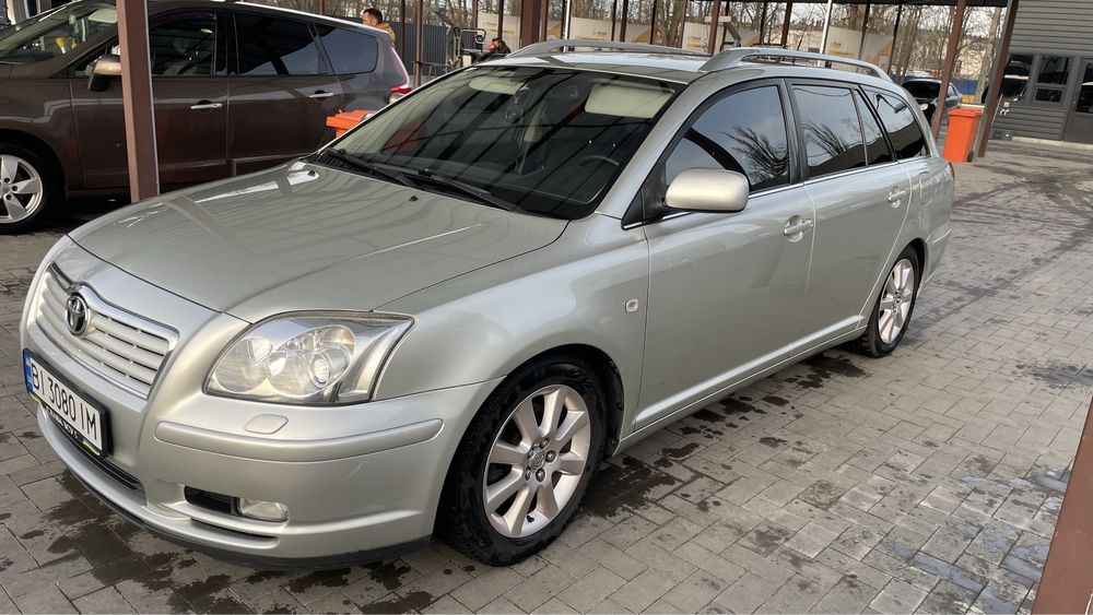 Продам Авенсіс 2005 рік