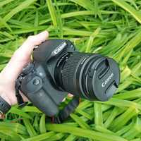 Продам фотоаппарат Canon EOS 700D