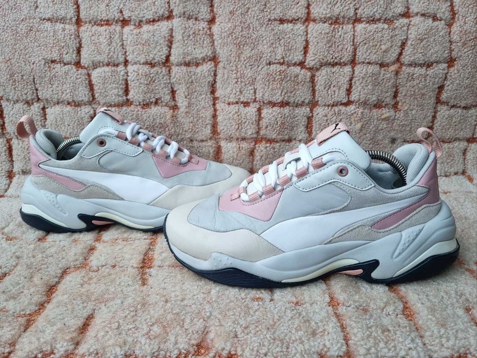 Женские кроссовки Puma
