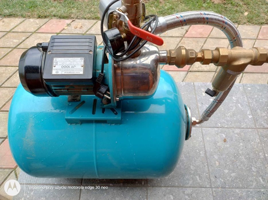 zbiornik hydroforowy z pompą