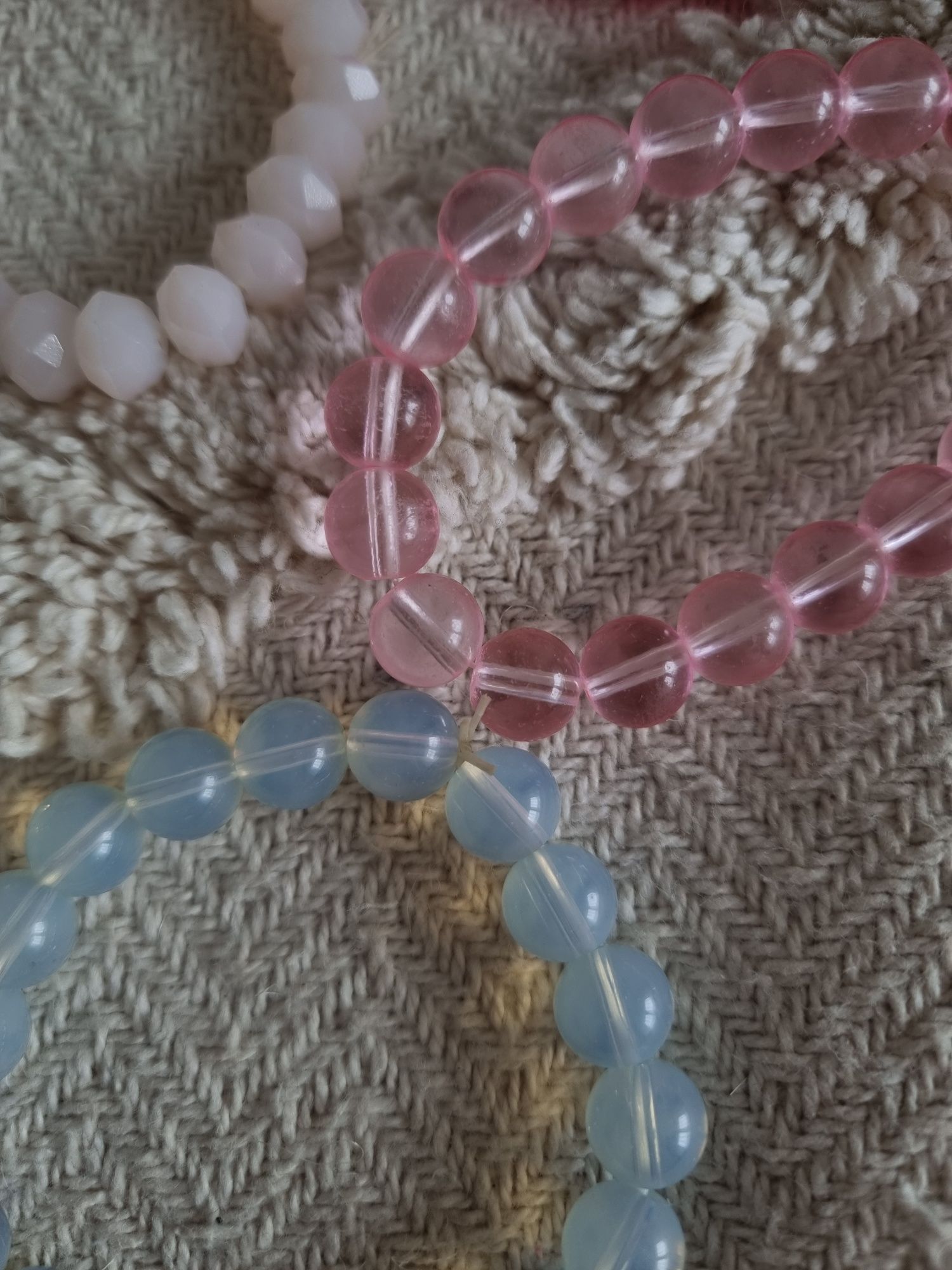 Nowe bransoletki zestaw 8 szt kolorowe koraliki niebieskie różowe