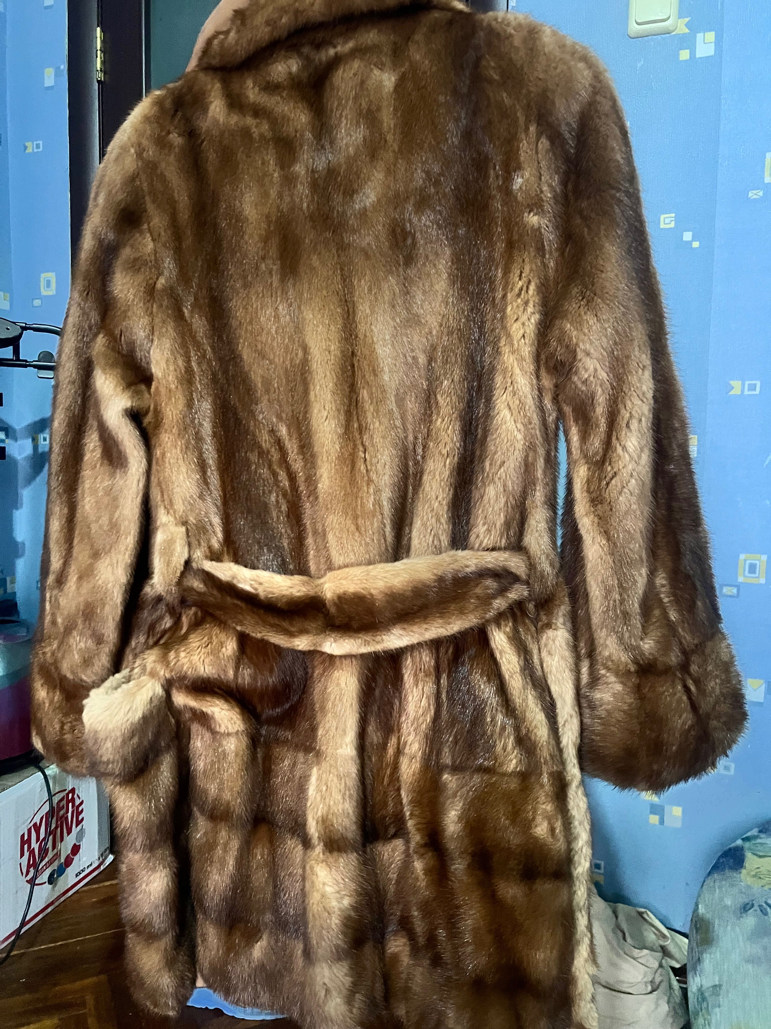 Продам шубу норковую Б/У