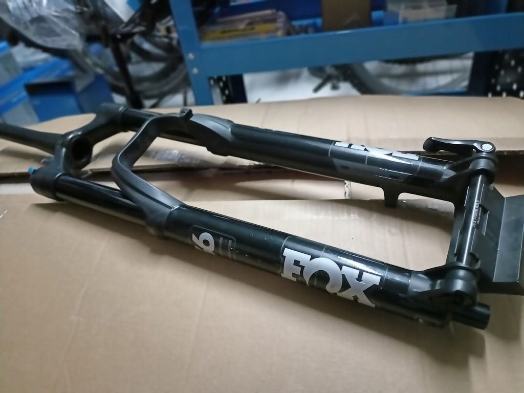 Amortyzator FOX 36 Performance Fit GRIP 29' 160mm Boost offset 44mm
