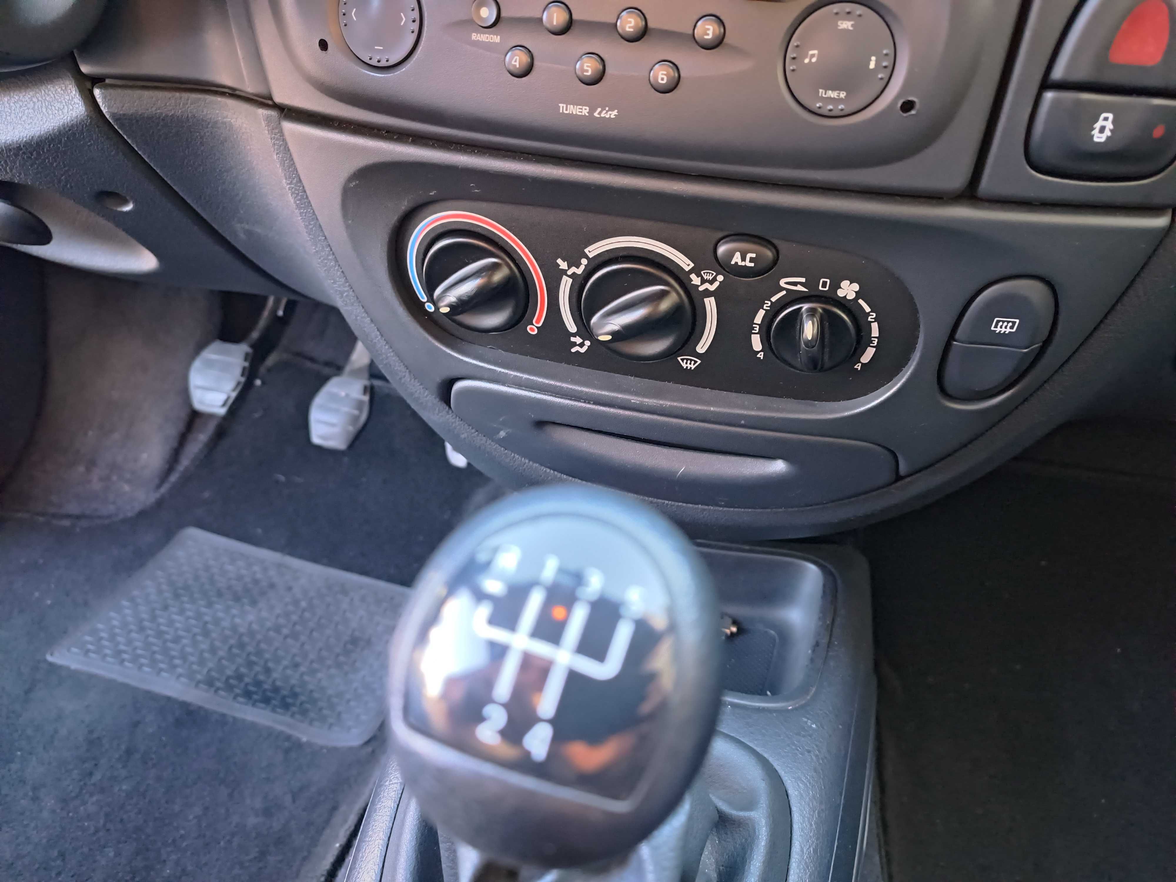 RENAULT MEGANE 1.4 16v 90cv de 2002