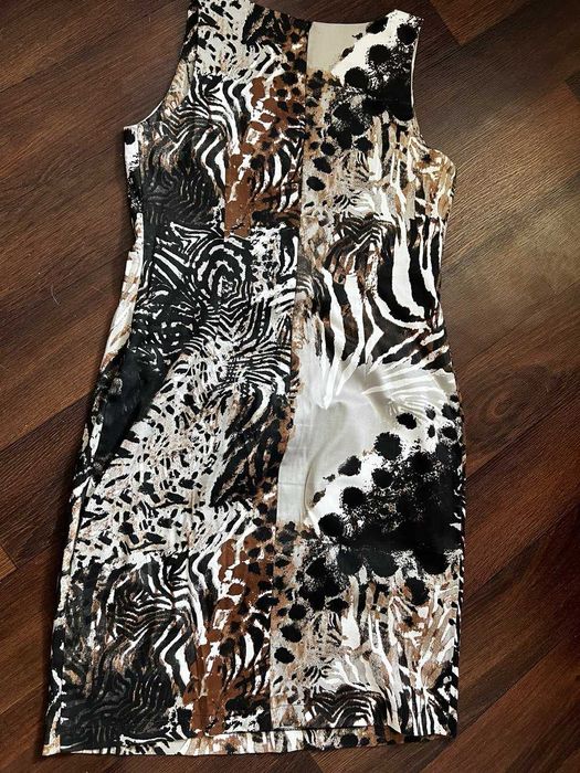 Сукня тренд тваринний принт нова розмір 40