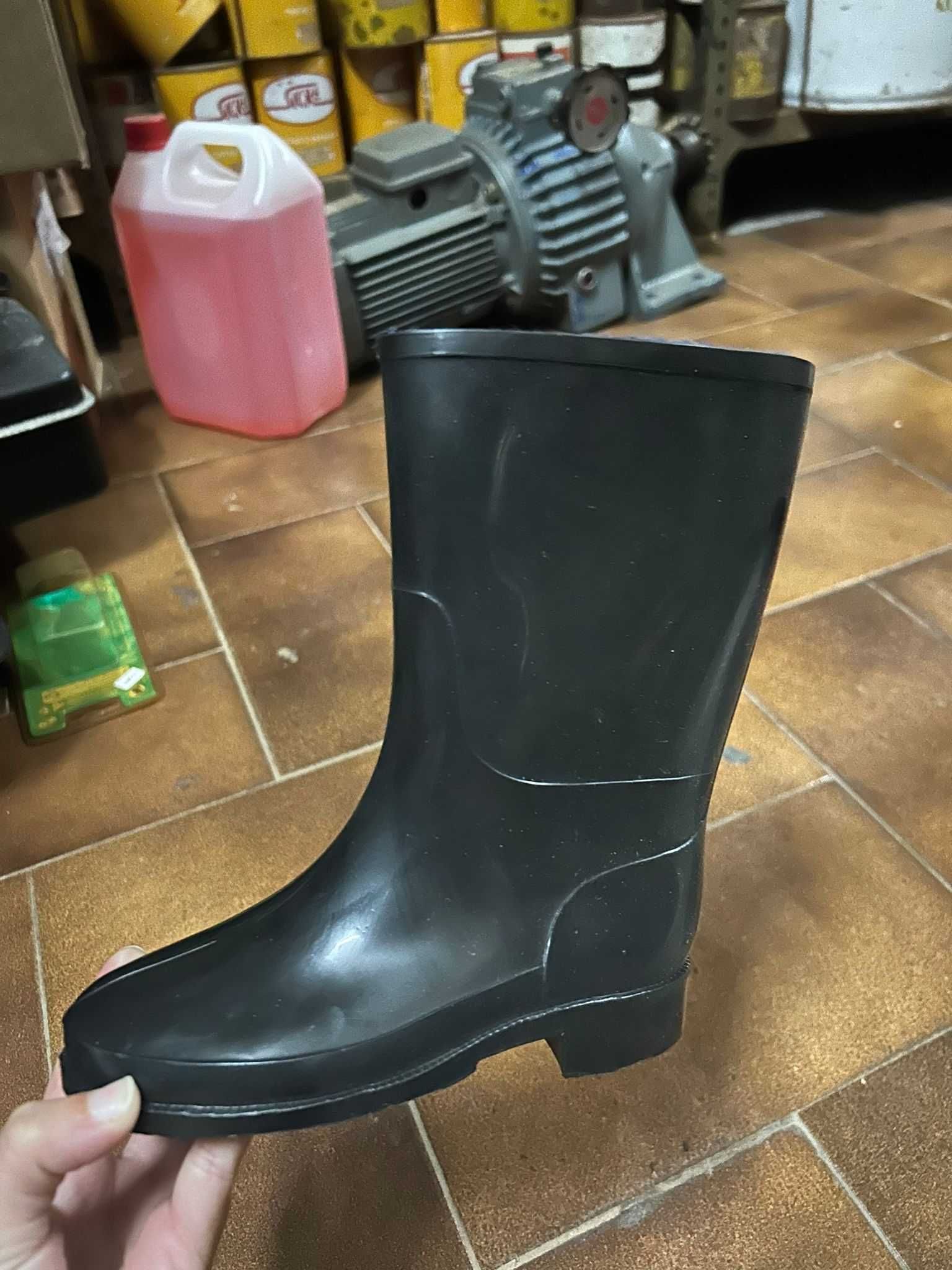 Vendo Botas de Borracha