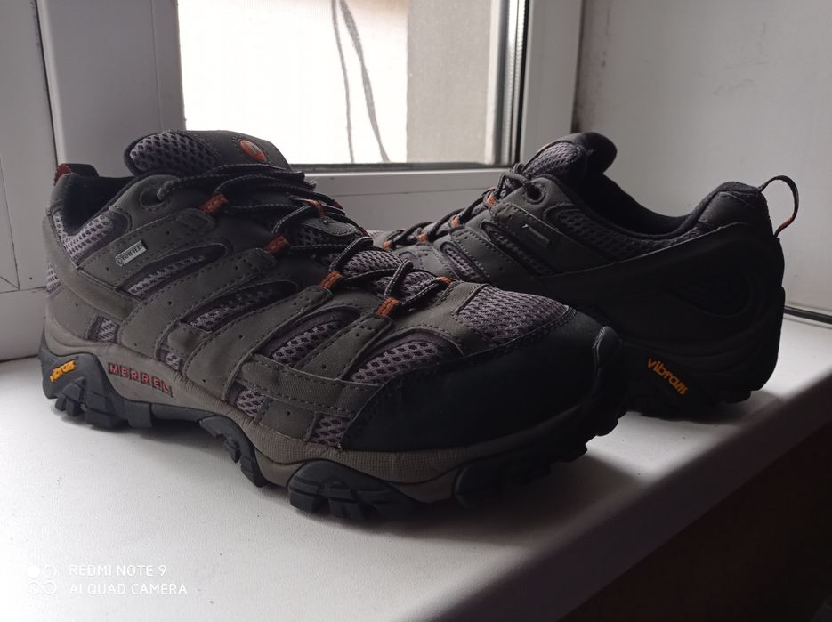 кроссовки Merrell Gore - tex  р - 46