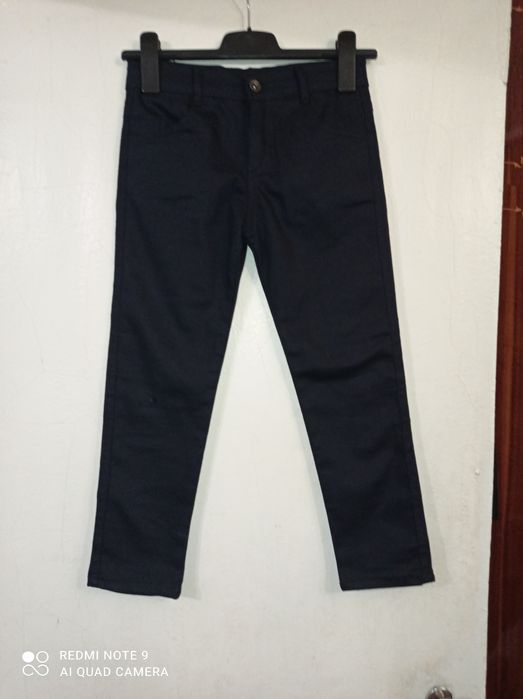 Красивые брюки штаны на 7-9лет, Турция