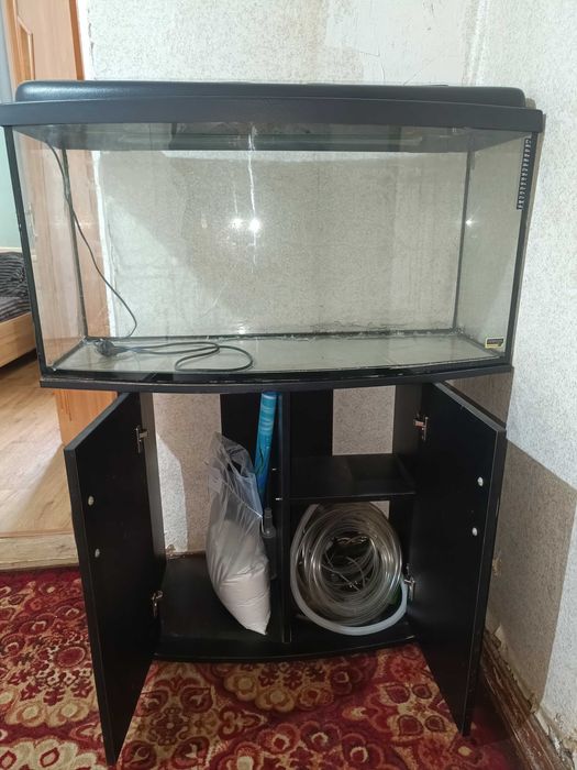 Акваріум з тумбою на 153 літра