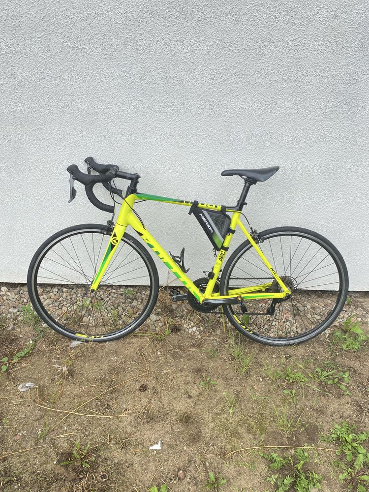 CENA 1499 zl DO 01.06 Szosowy Rower Kellys Arc 10 + Kask triathlonowy