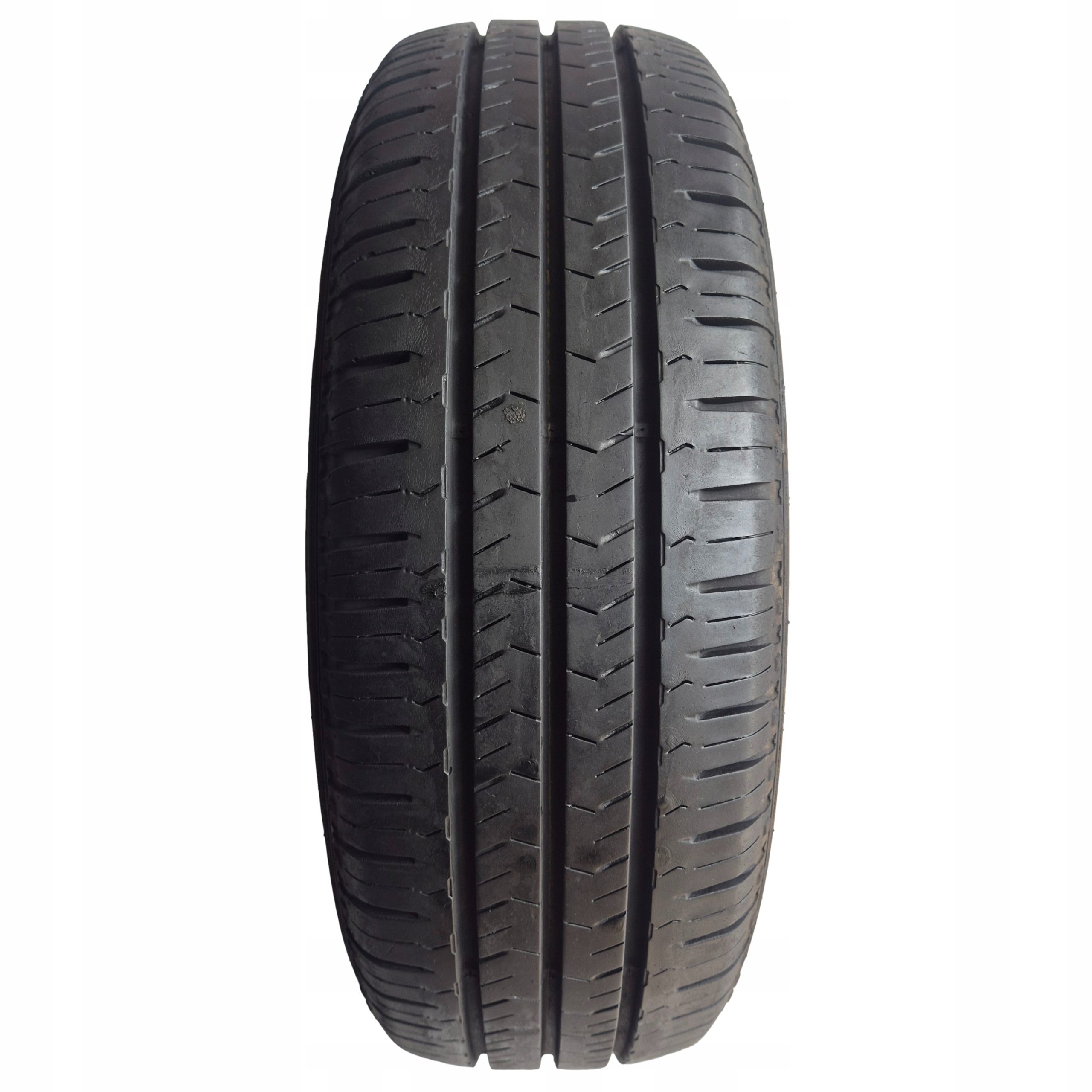 Nexen roadian CT8 215/70 R15C 109/107S 8.5 9mm 2020