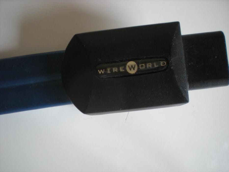 Wireworld силовой кабель