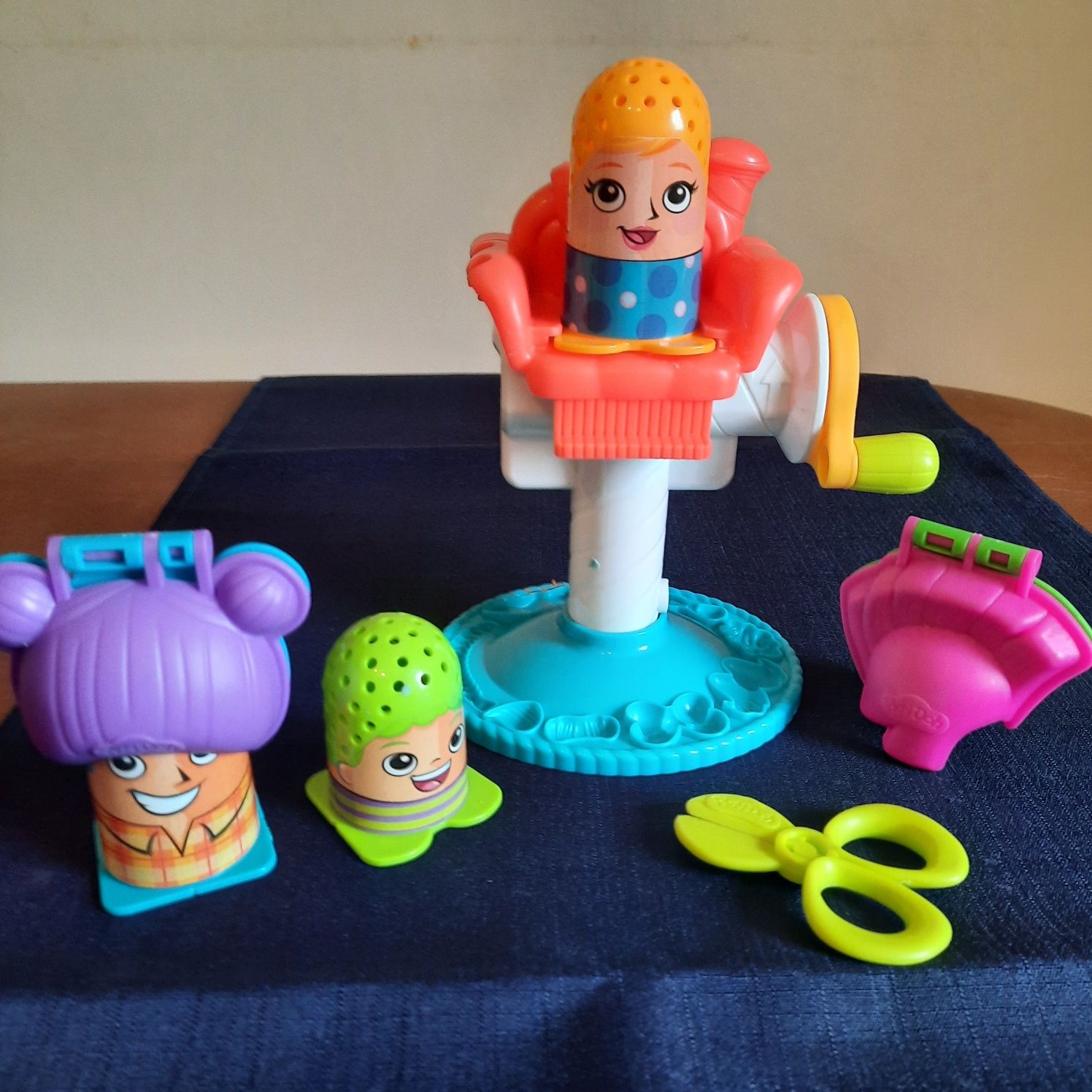 Zestaw play-doh fryzjer