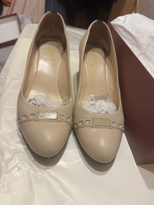 Женская обувь baldinini танкетка беж