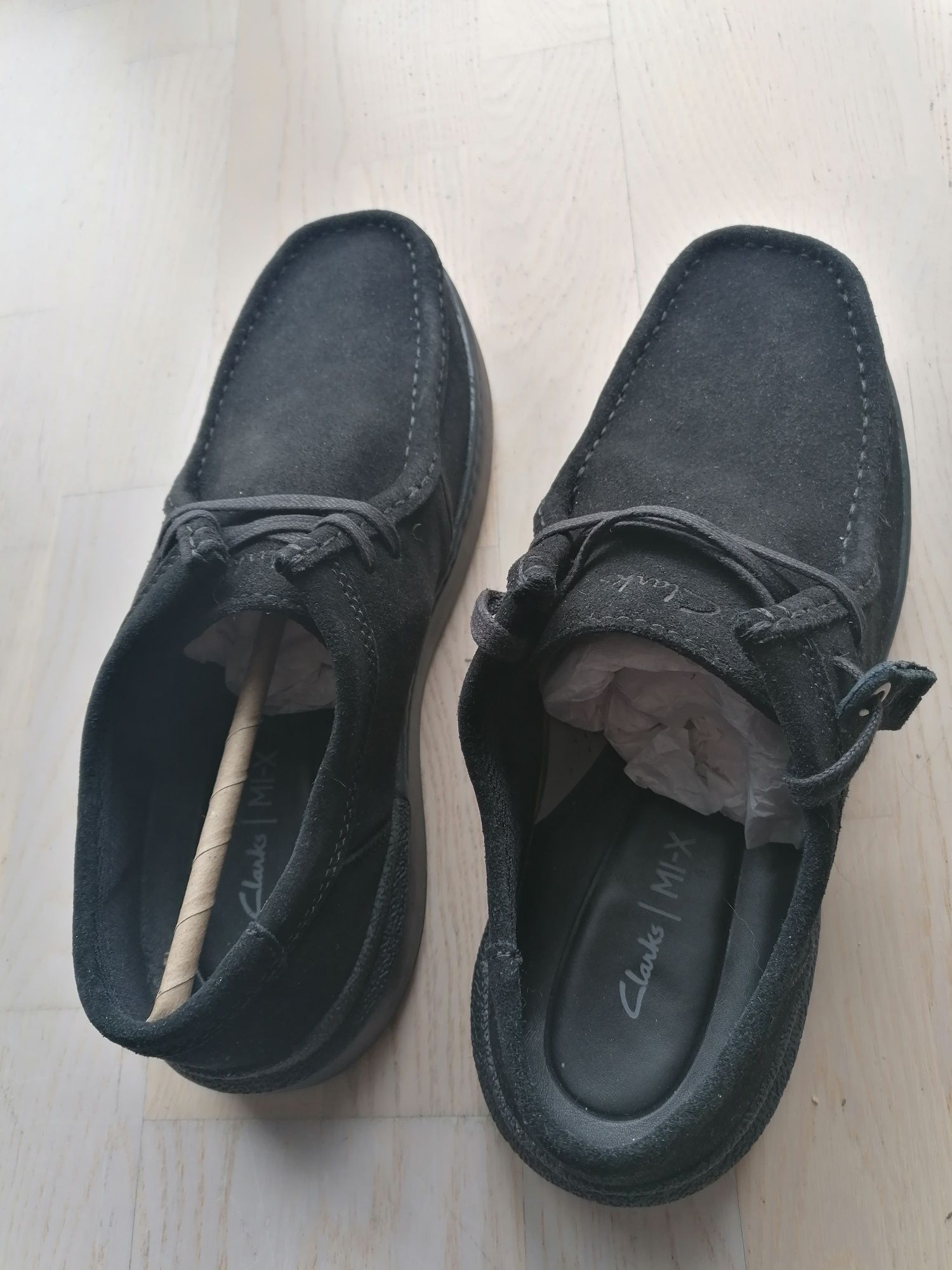 Clarks buty Courtlite Seam Black Suede