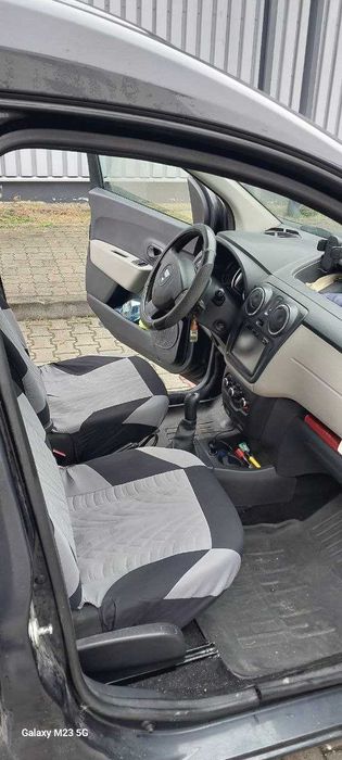 Dacia Dokker 2014 stan znakomity w cenie 2 komplety kół nowe opony