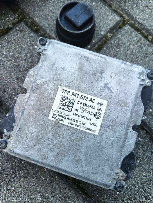 Фара audi a4 b9 2020 блок 7pp941572ac лінза ауді А4 б9