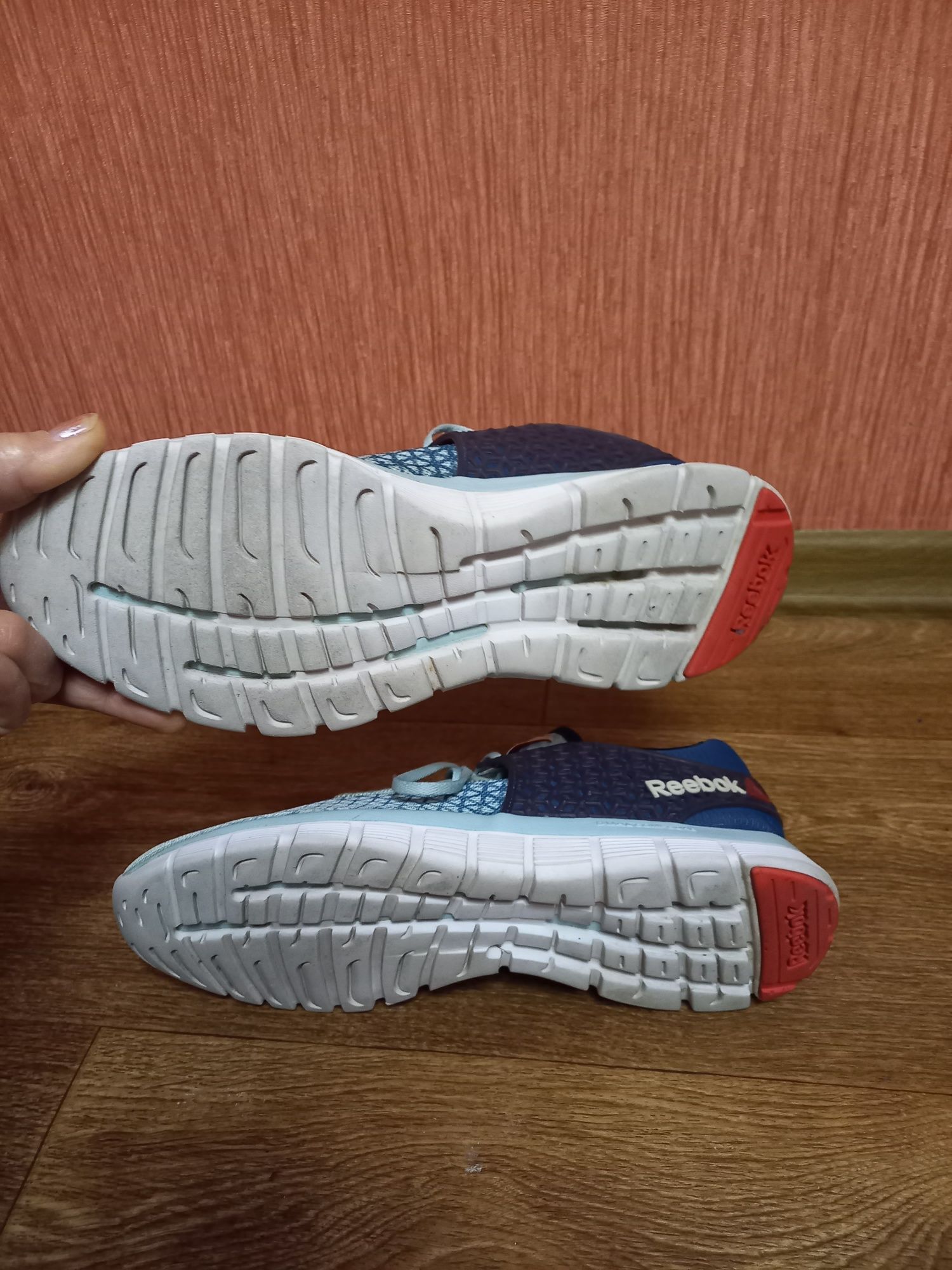 Reebok кроссовки  41р ориг