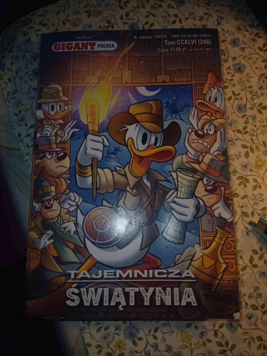 Gigant-komiks z Kaczorem Donaldem