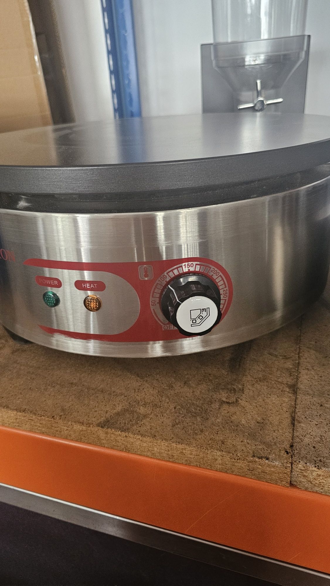Creparia profissional nova