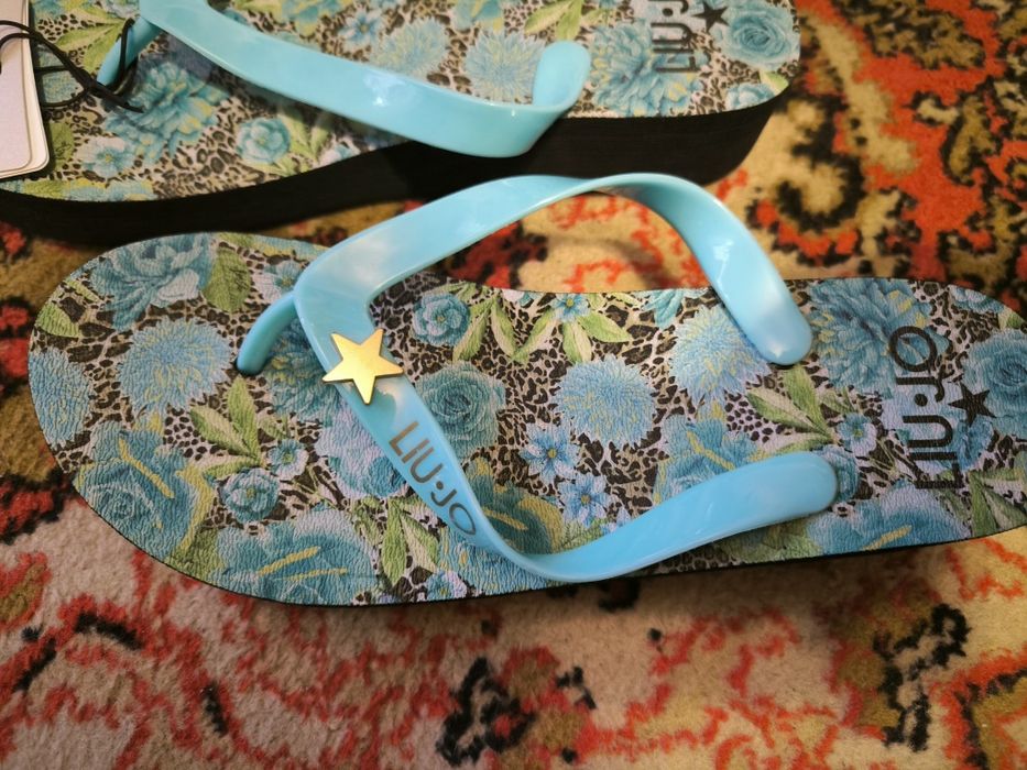 liu-jo в'етнамки 39розмір.