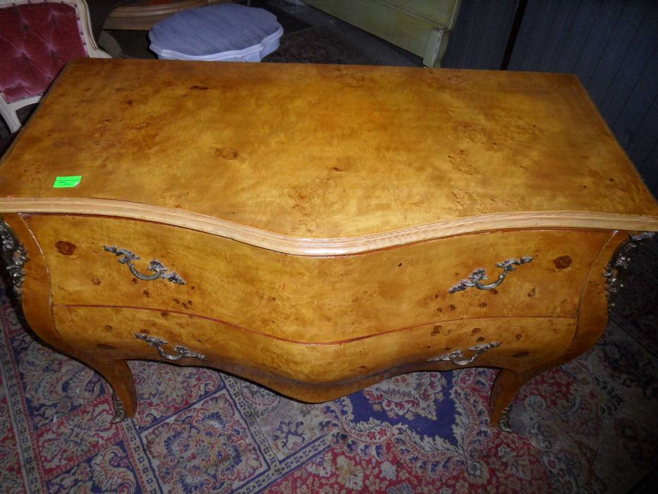 Komoda  Bombe Czeczot Mosiężne  Okucia  z Holandii