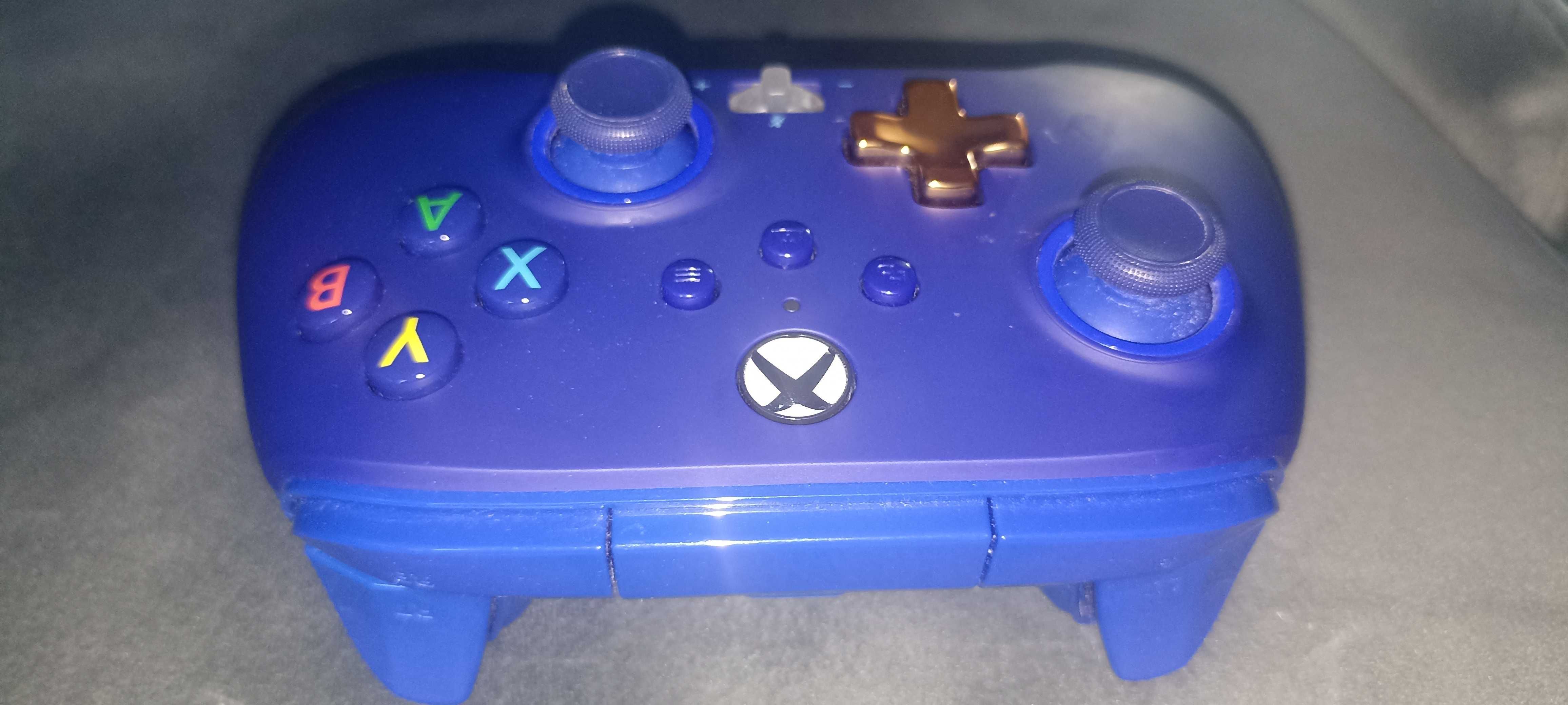 Pad przewodowy xbox
