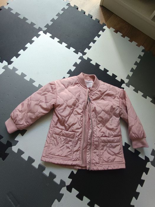 Kurtka lekko ocieplana