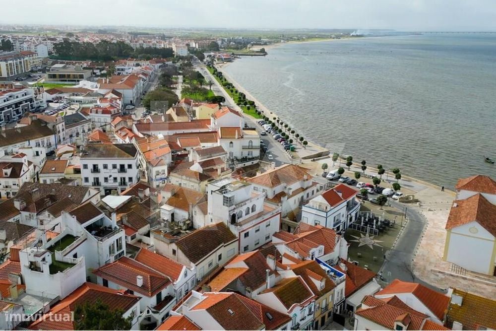 Residencial em localização Prime de Alcochete com Vista Rio Única - Op