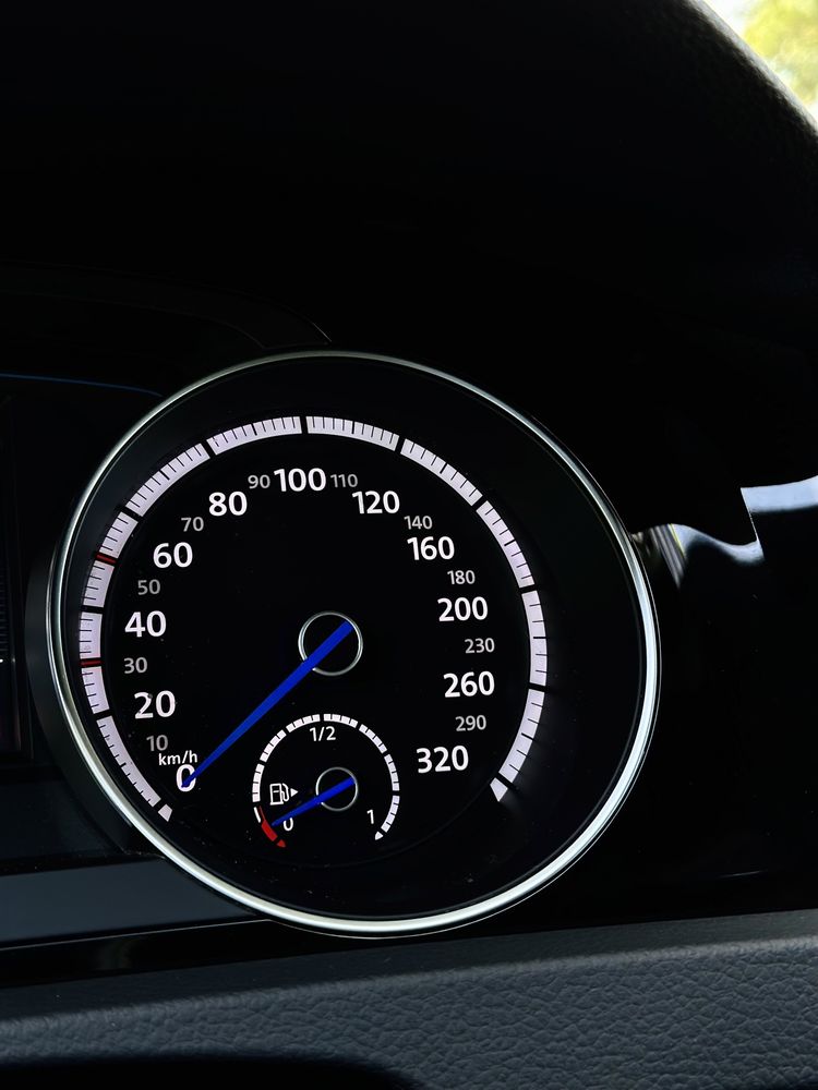 VW Golf 7 R DSG 4 Motion Pano