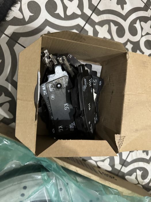 Tarcze hamulcowe RS4, RS5 2024/25 klocki RS4 RS5