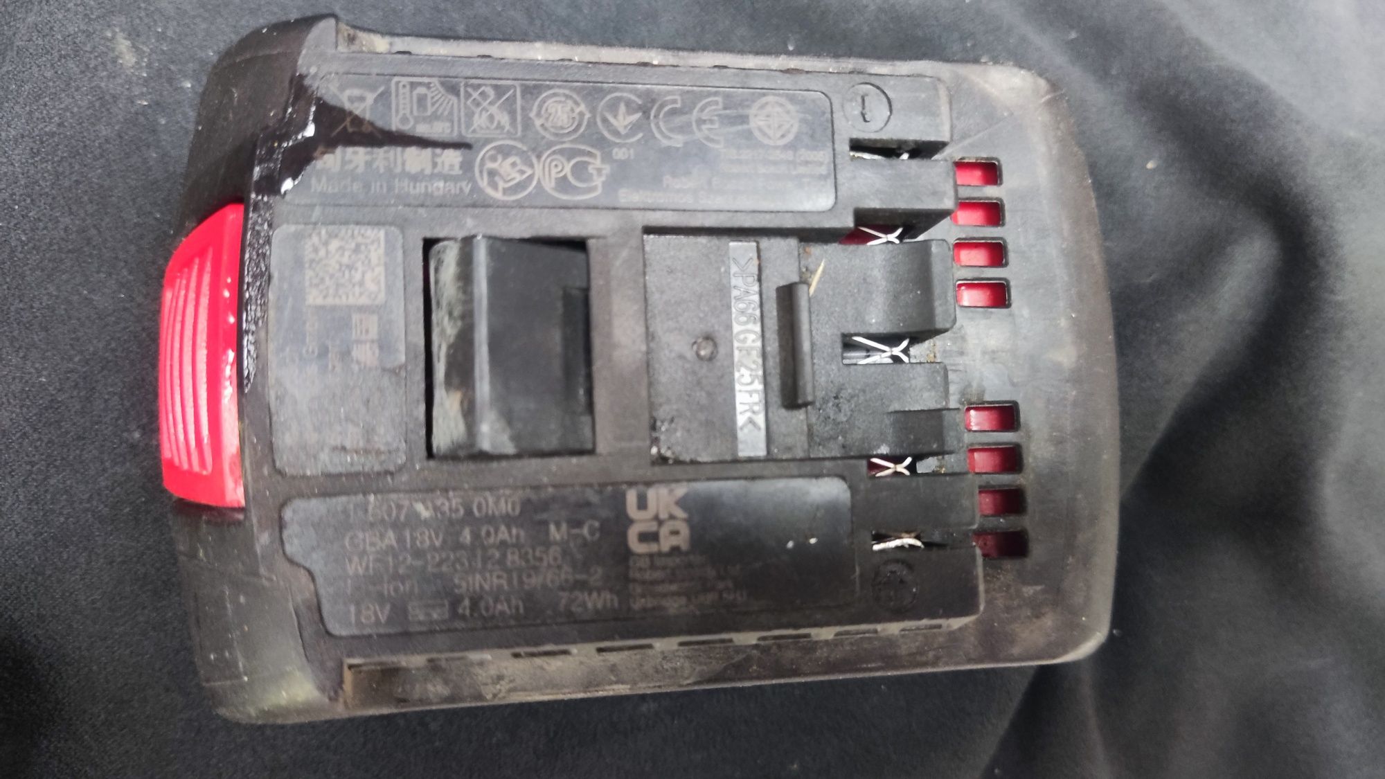 Młotowiertarka, młot udarowy BOSCH GBH 18-26 z aku i ładowarką