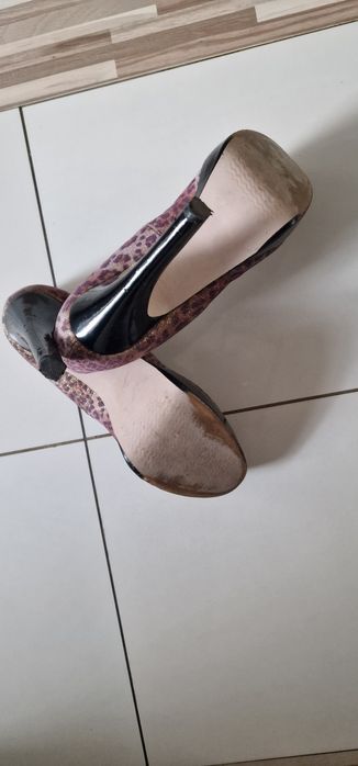 Graceland Szpilki na platformie super sexy b.dobry stan roz.37panterka