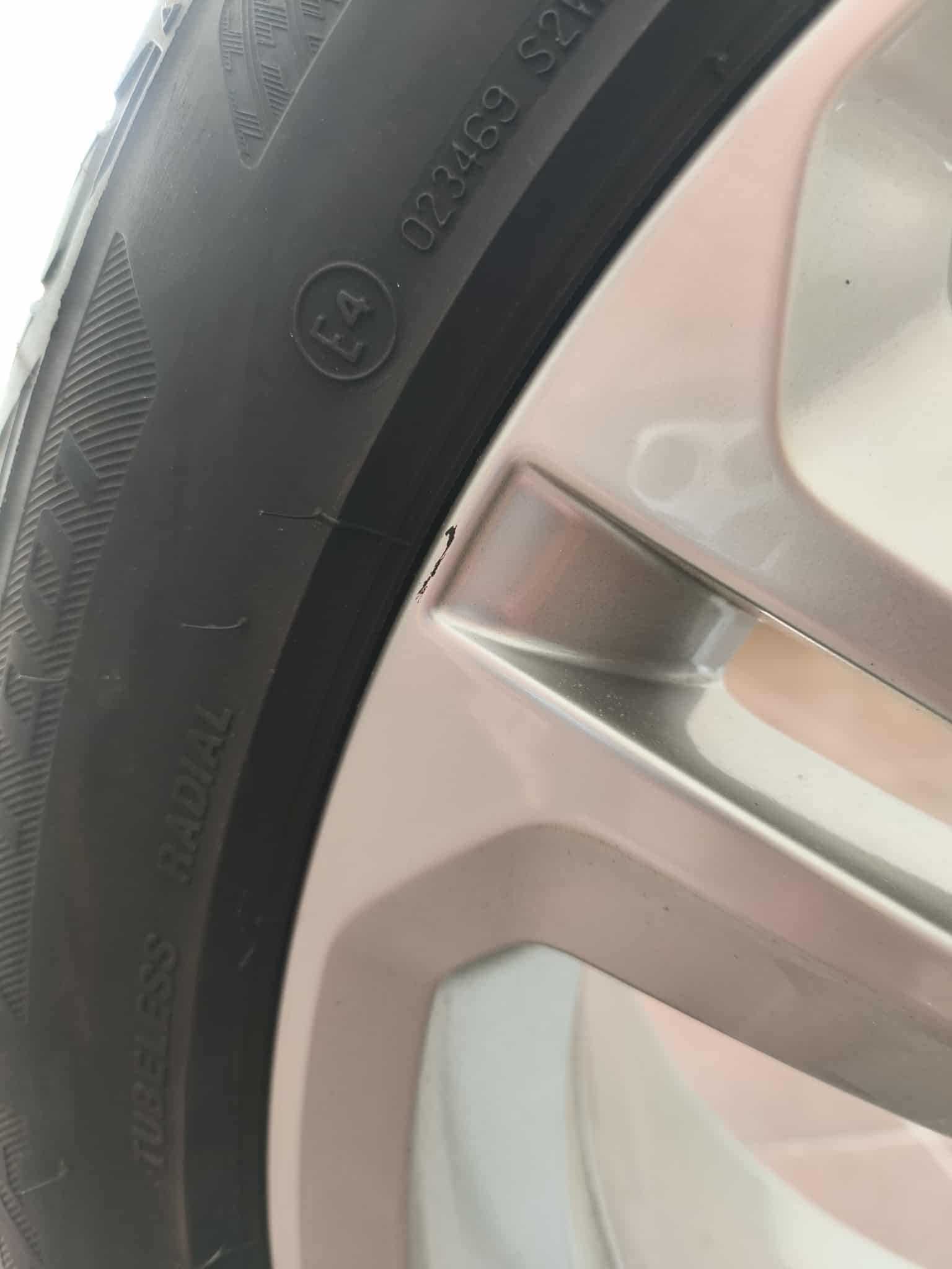 Jantes Originais VW Scirocco 17" e Pneus Pirelli e Bridgestone