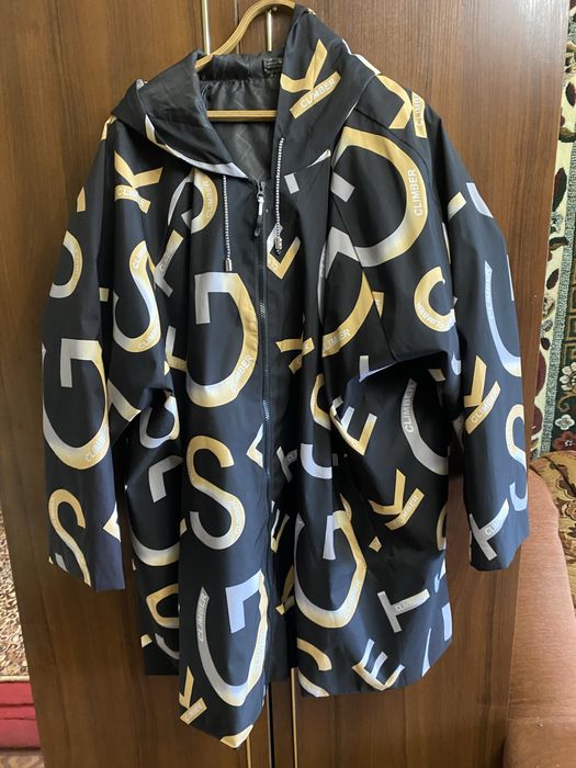 Вітровка жіноча. Великий розмір 70