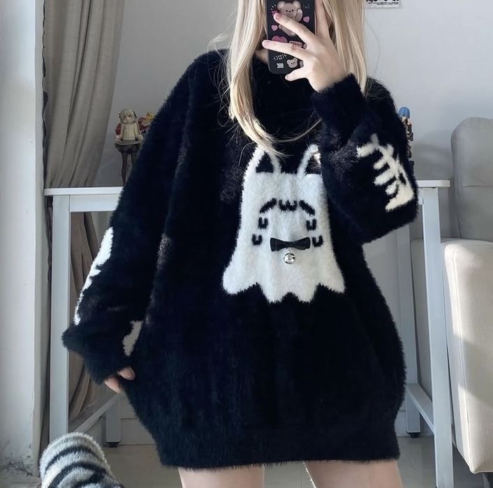 Свитер с kawaii котиком