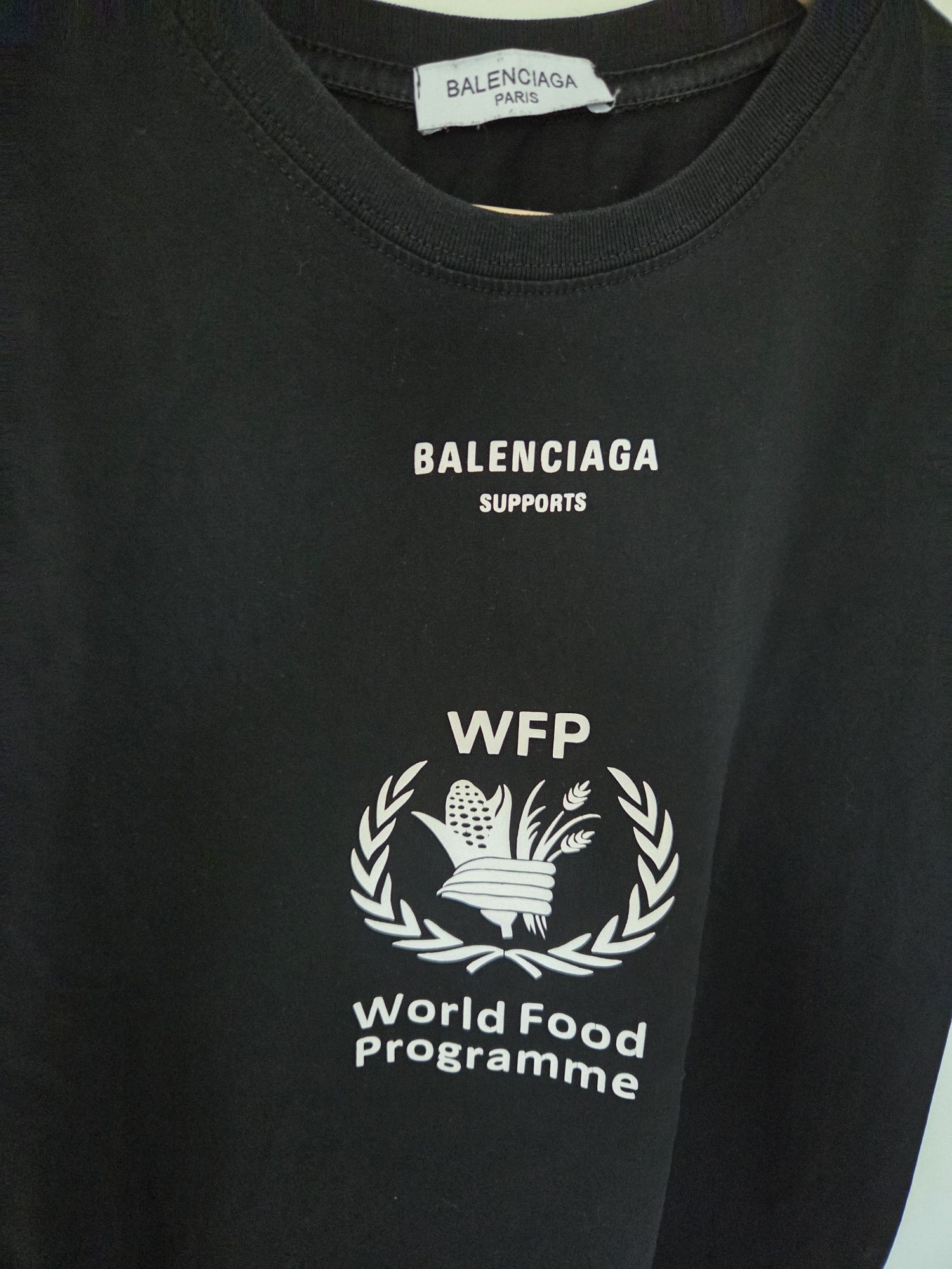 Balenciaga tshirt m stan idealny polecam