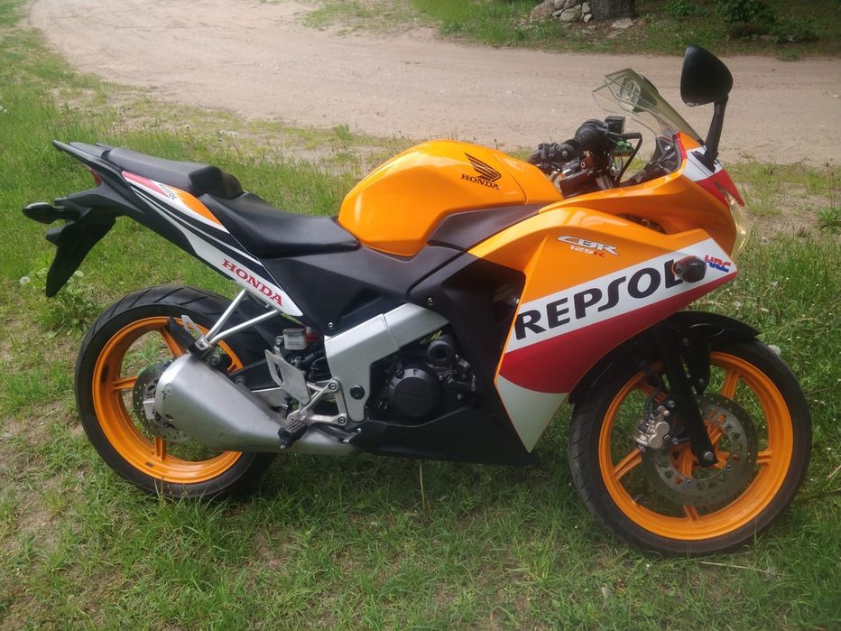 Honda CBR 125 Repsol