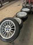 Oryginalne felgi BMW styling 32 18” w dwuch szerokosciach 8 i 9”