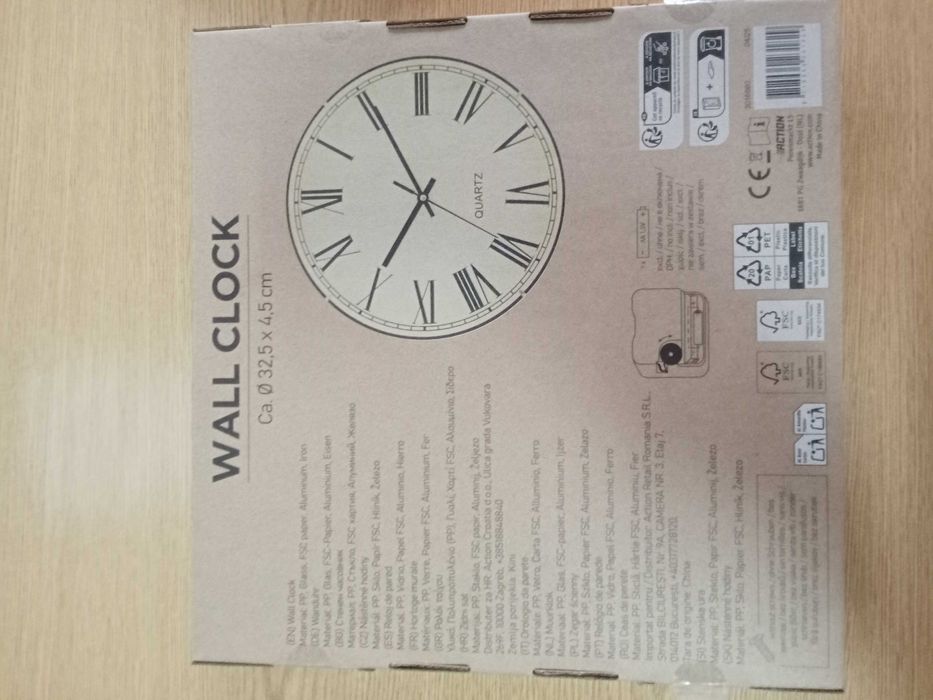 RELÓGIO DE PAREDE QUARTZ – ELEGÂNCIA CLÁSSICA PARA SEU ESPAÇO