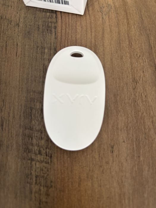 Продам новий Ajax пульт SpaceControl