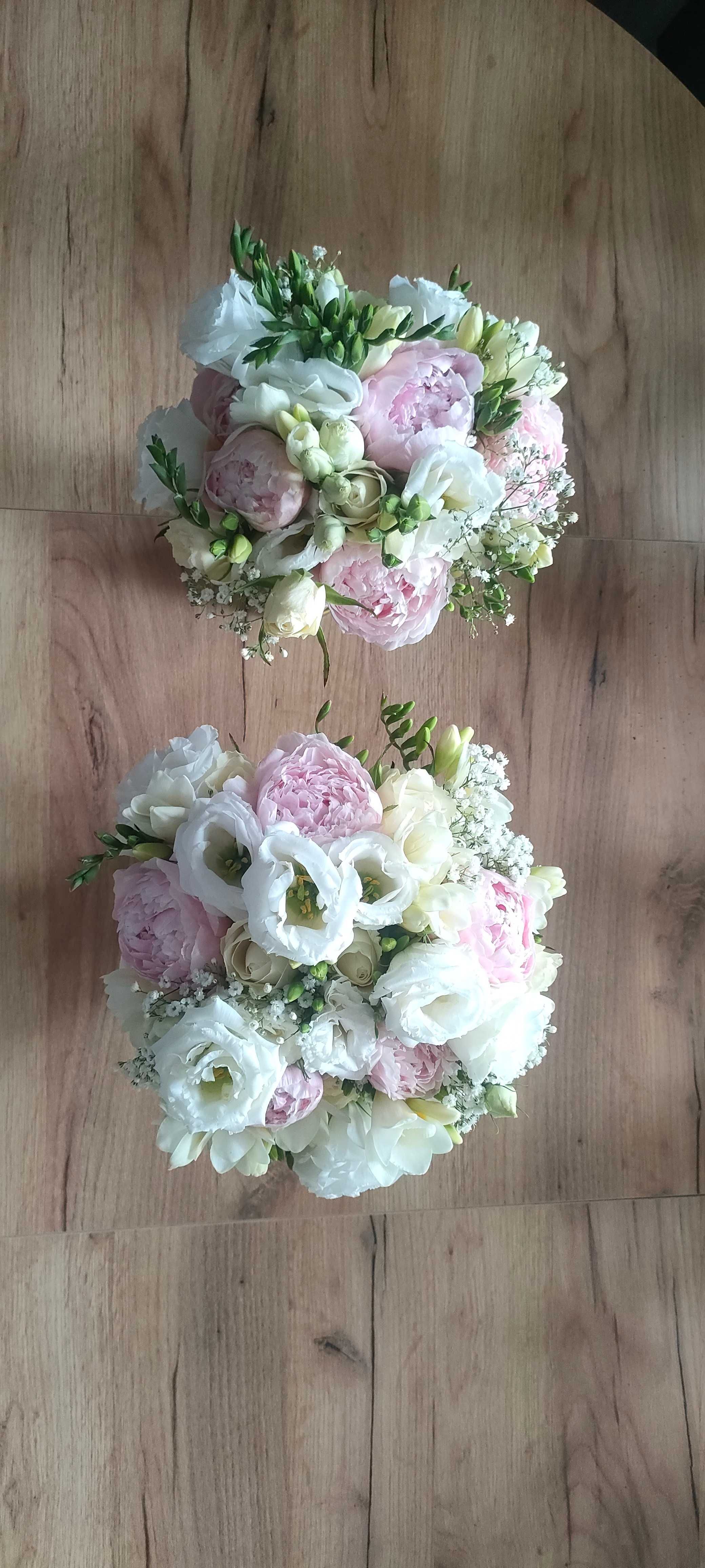 Bukiety okolicznościowe ślubne na urodziny na prezent flower box