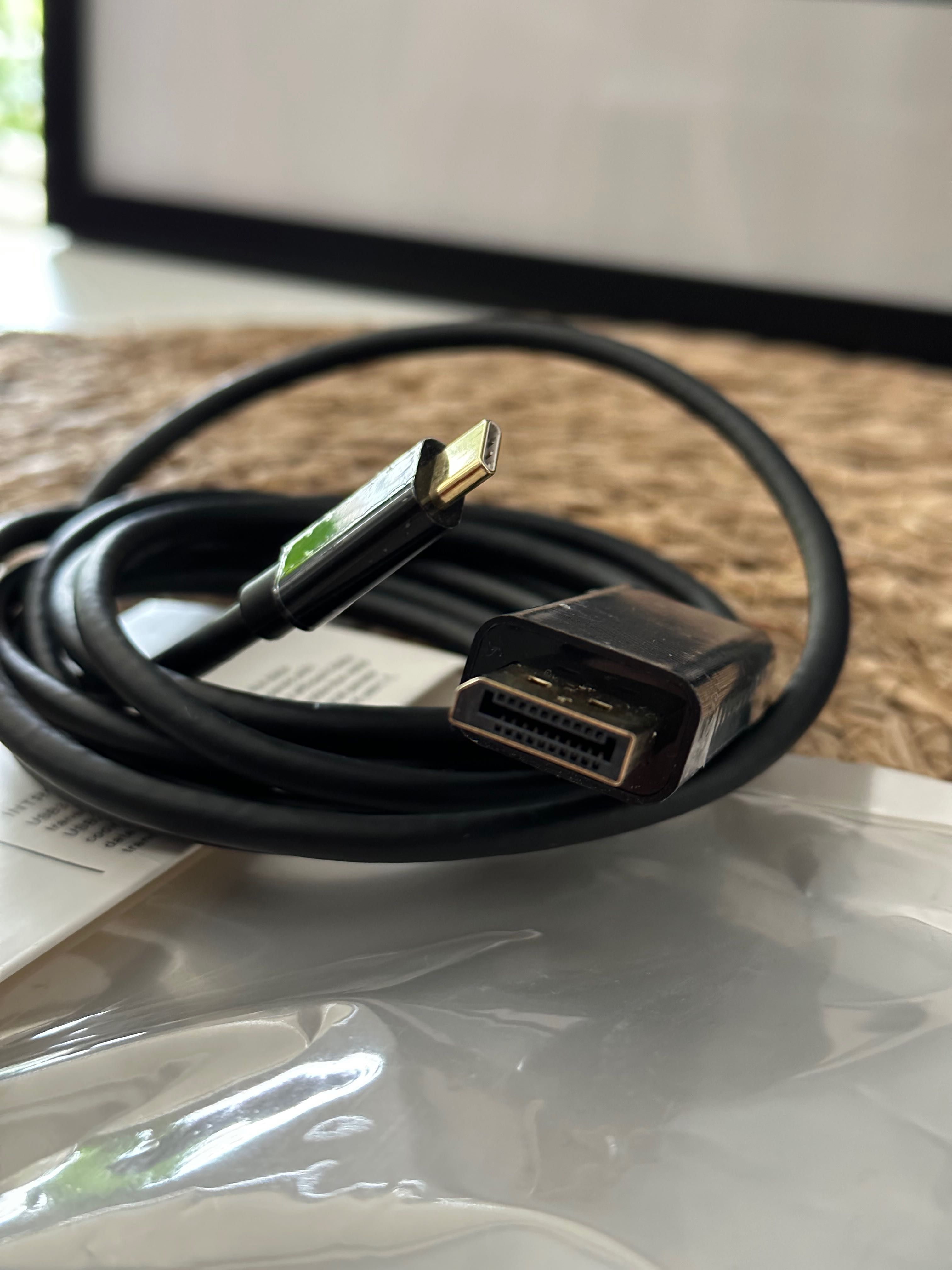 Kabel USB- do DisplayPort